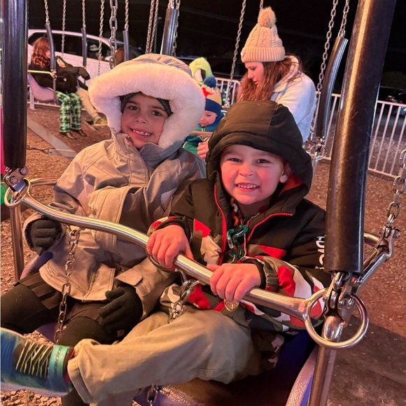 BOUTQ_CHIC IS LIVE!!!!!!!! - Picture 6 of 9